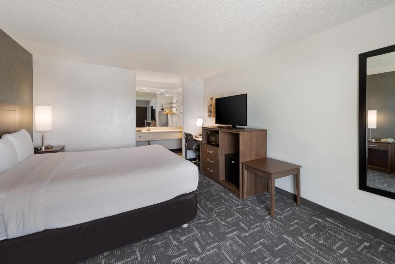 Clarion Hotel Concord-Walnut Creek Buitenkant foto