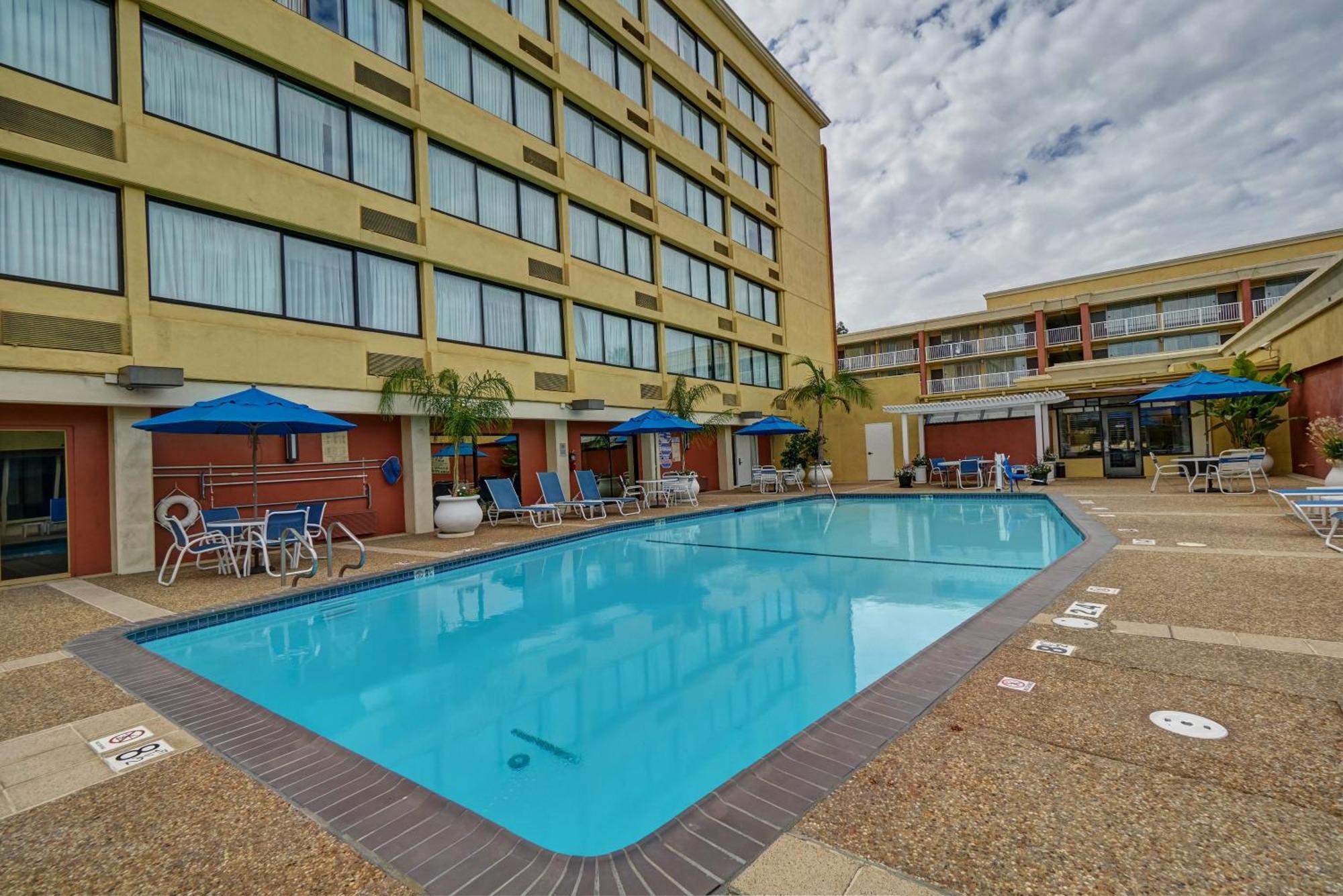Clarion Hotel Concord-Walnut Creek Buitenkant foto